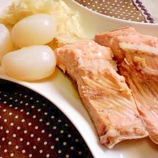 鮭と白菜の煮込み（生姜風味）